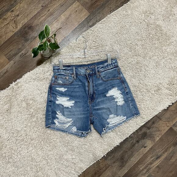 American Eagle Outfitters Pants - American Eagle Size 00 Whiskered Distressed High-Rise 90's Boyfriend Shorts